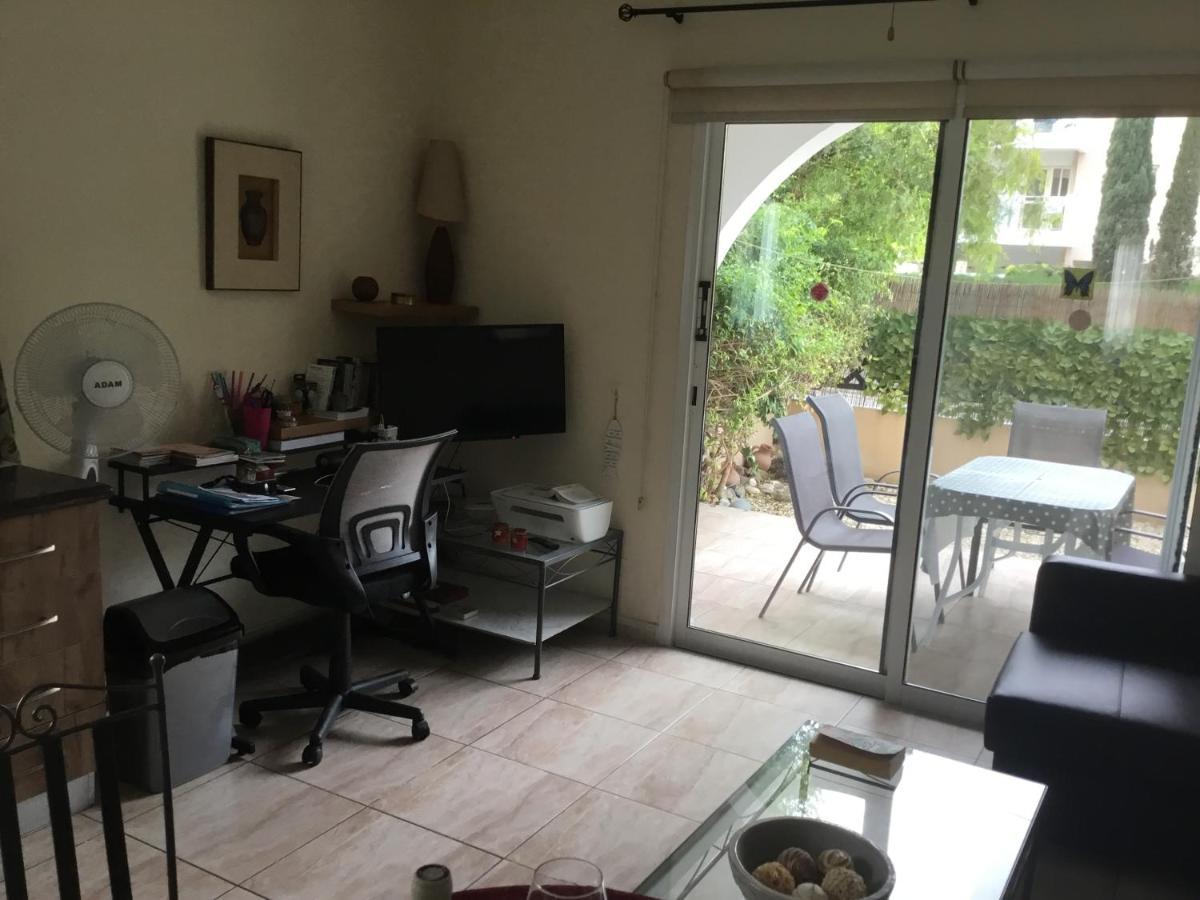 Appartement Limnos Gardens Pafos Dış mekan fotoğraf